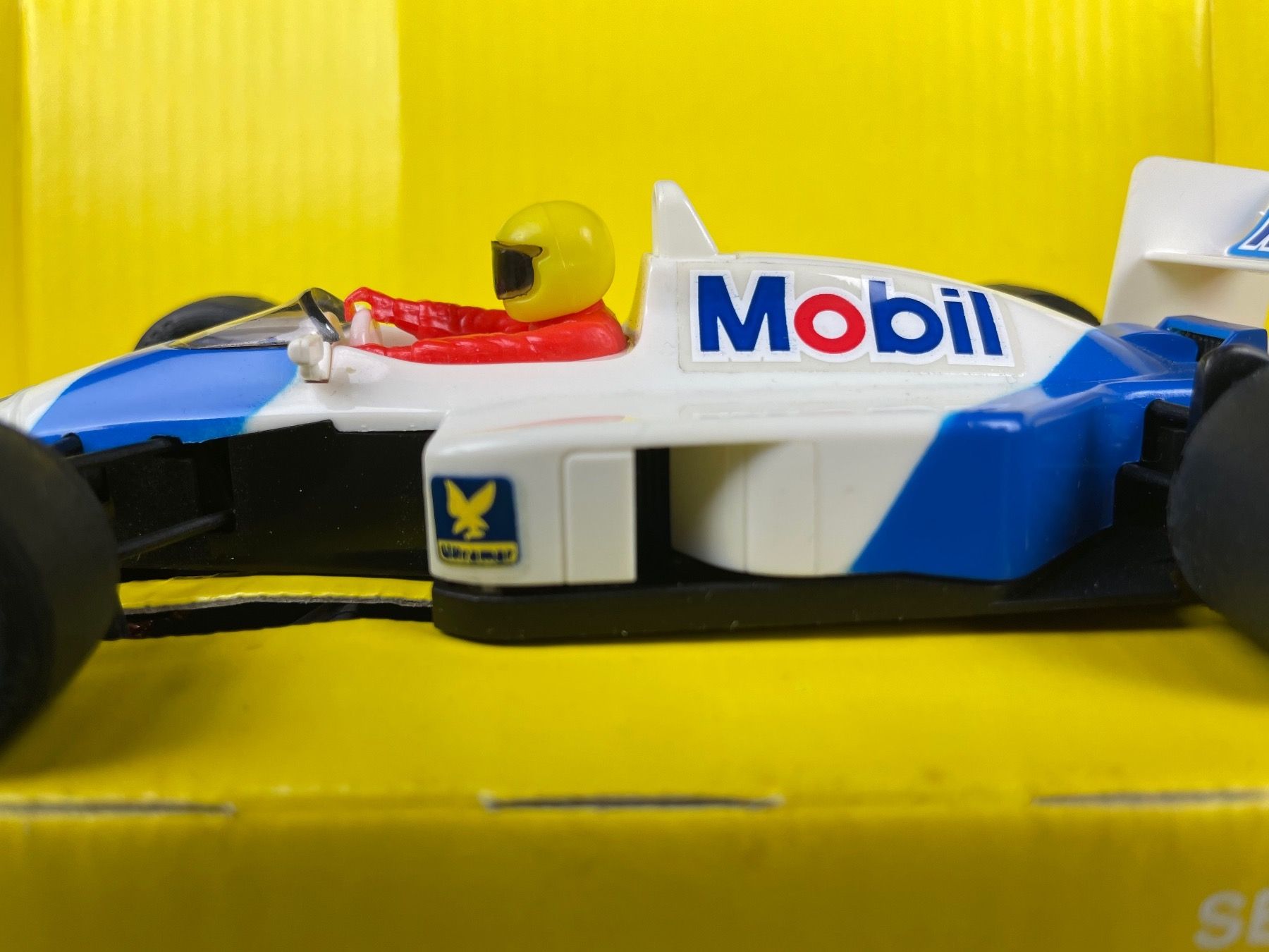 Carrera Piste: Scalextric Exin  8354 Formula Indy Mobil #2 – Nuovo (secondo la descrizione) da Genthod venduto da lightyear63 4