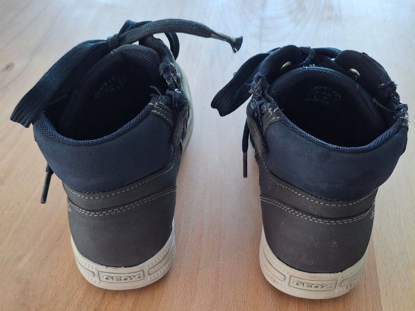 Geox Scarpe per ragazzi: halbhohe Schuhe v. Geox, Gr. 36 – Usato da Bilten venduto da pelanov 1