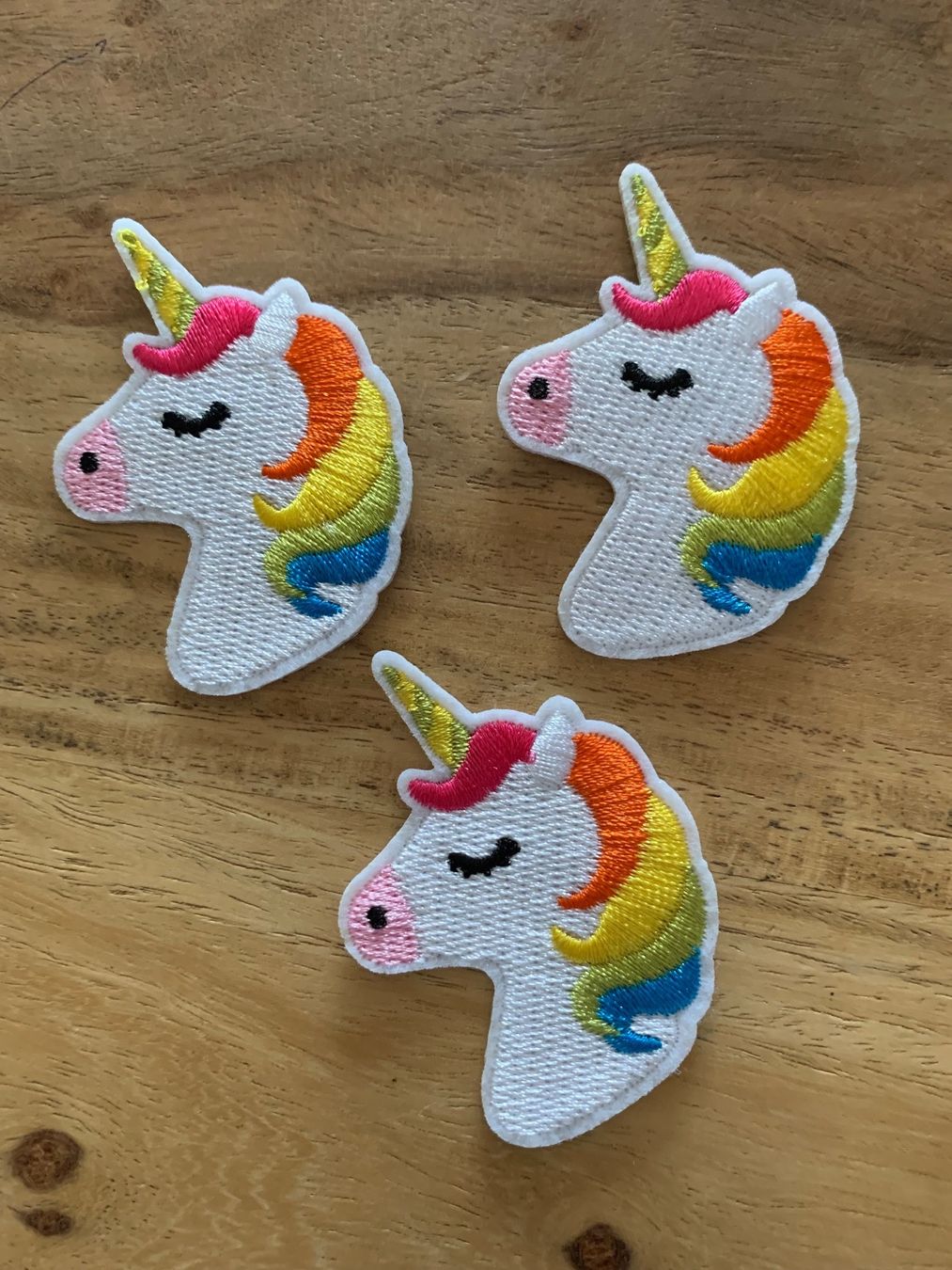 Patches: 3x  Aufnäher   Patch zum Aufbügeln  Einhorn – Neu und originalverpackt aus Geneve von vane267