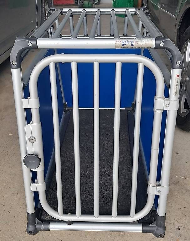 Gabbie, trasporto & Sicurezza: Hundebox – Usato da Auswil venduto da ker_5wsr