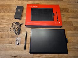 One by Wacom Medium CTL-672 Grafiktablett – OVP + Zubehör