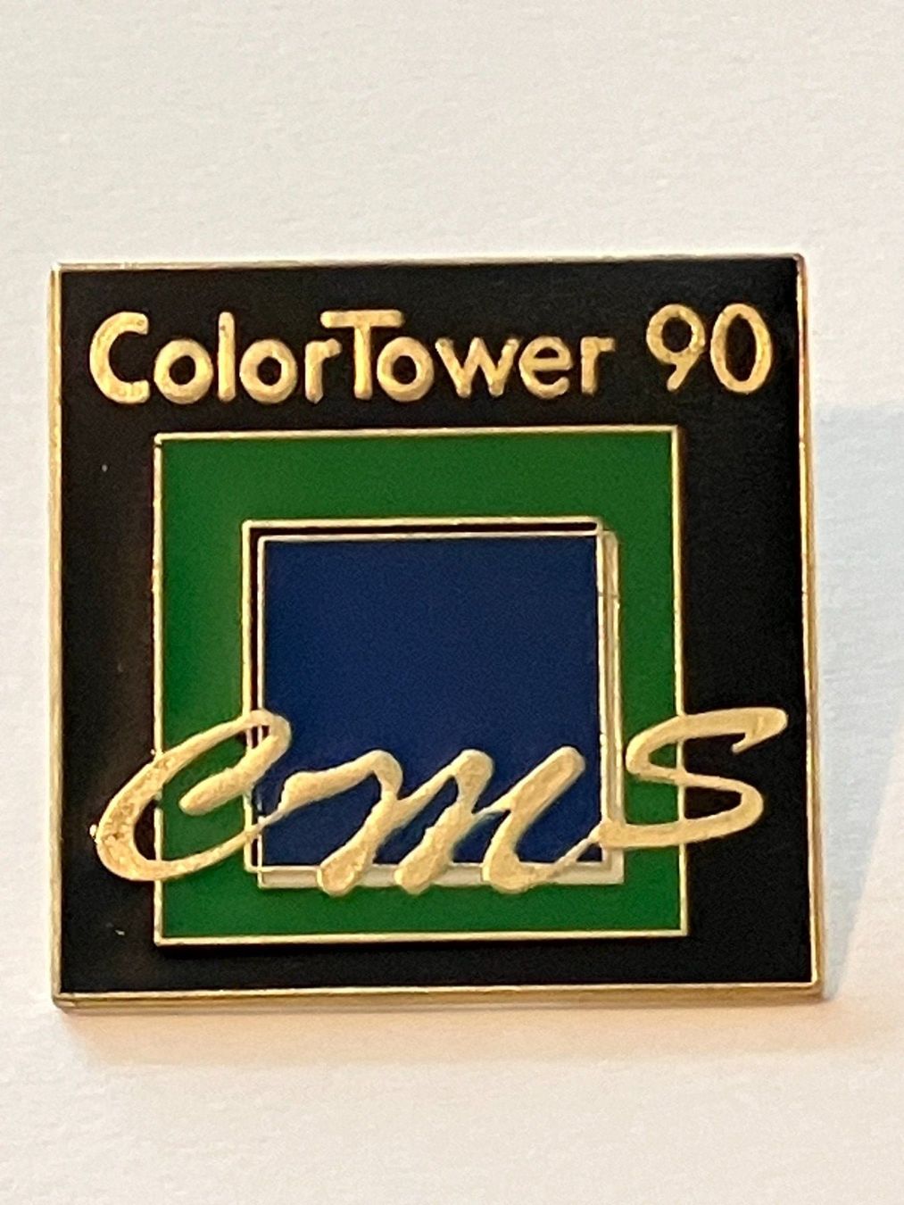 Placchette & Badge: 1 Pin Color Tower 90 – Usato da Basel venduto da djwwpp