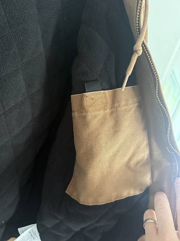 Giacche: CARHARTT ACKLEY JACKET – Usato da Hermrigen venduto da Raggeli 2
