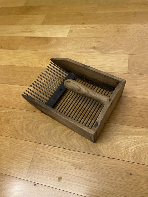 RARE ANCIEN ANCIEN SUPPORT EN BOIS FAUCILLE PRIMITIVE OUTIL DE FERME