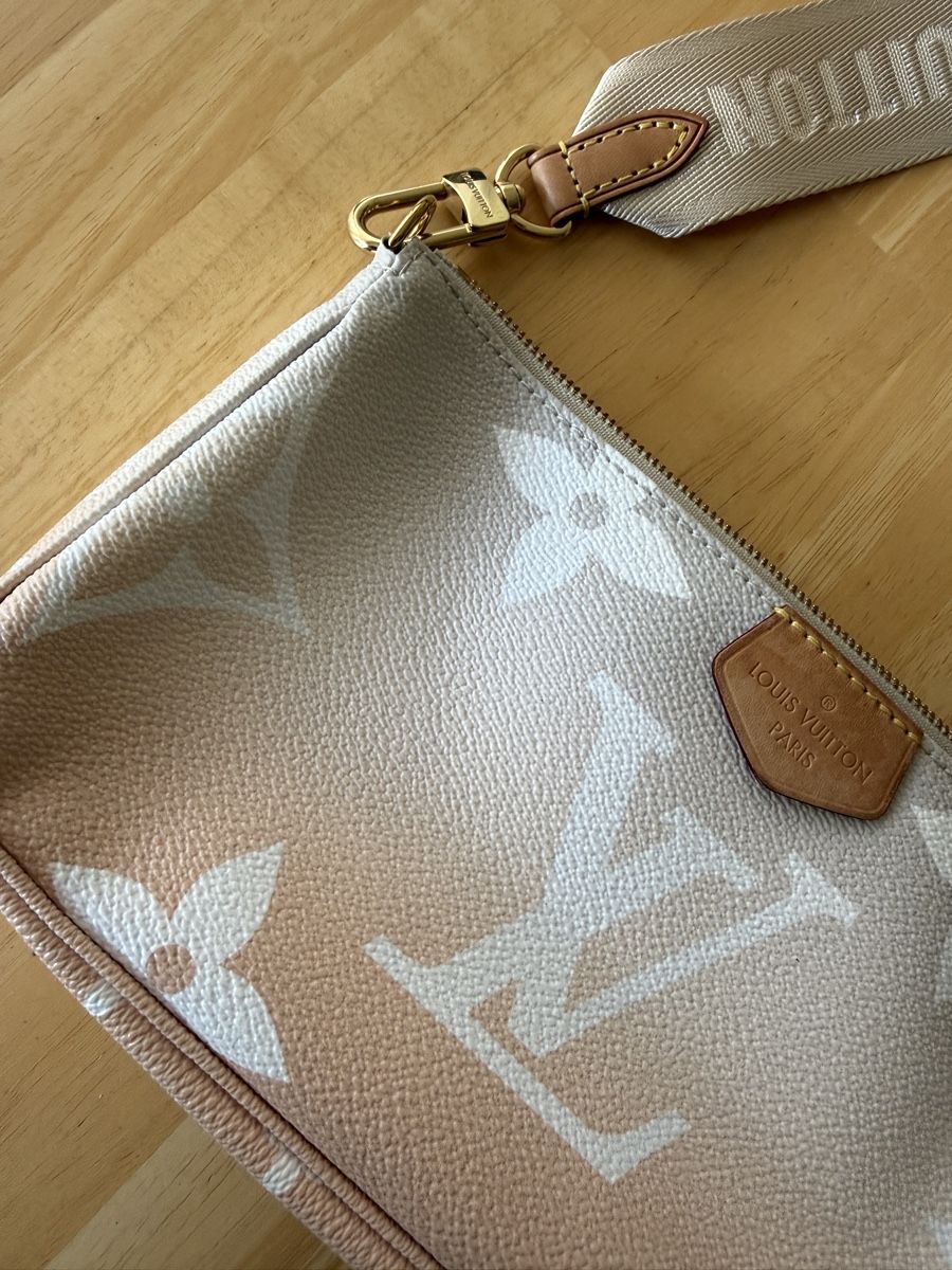 Louis Vuitton Taschen für Damen: Louis Vuitton Multi Pochette Accessoires The Pool Brume – Neu (gemäss Beschreibung) aus St. Gallen von azra_sadikov 8