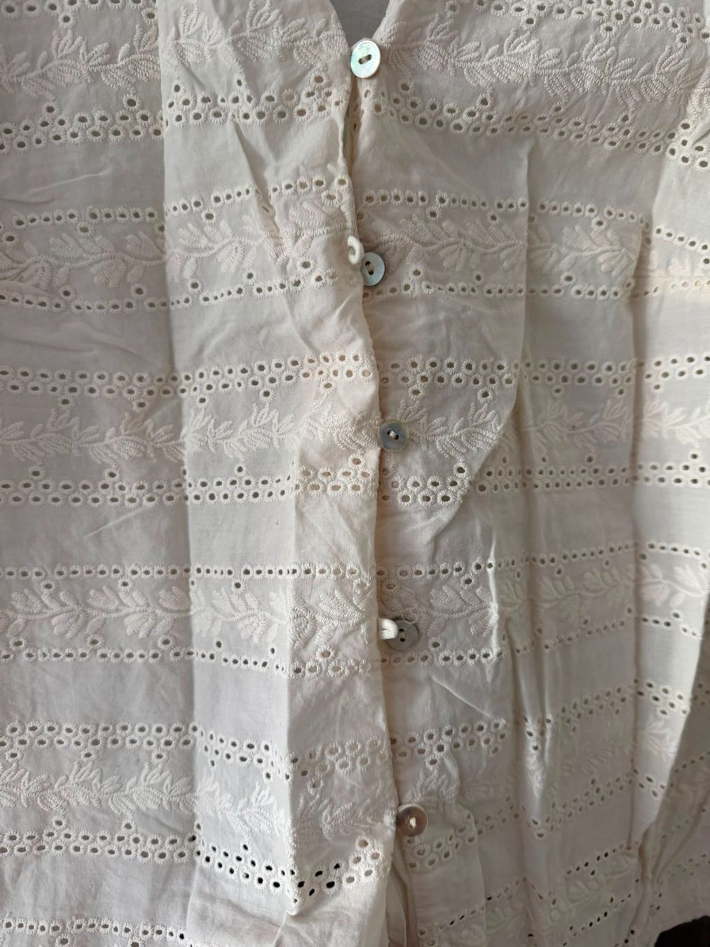 Camicette: Blouse – Usato da Genève venduto da gal_x6ln 2