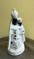 schwarze Madonna  -  eine  kleine (13 cm) Porzellanfigur