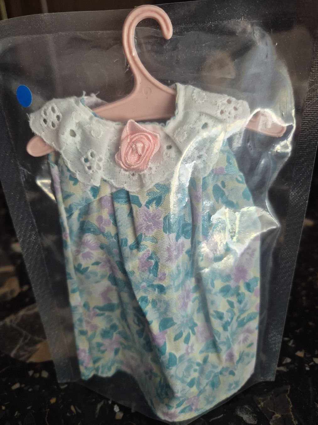 Bambole: Barbiekleid - passt zu schwangerer Barbie – Usato da Aarau venduto da Goldwitch 1