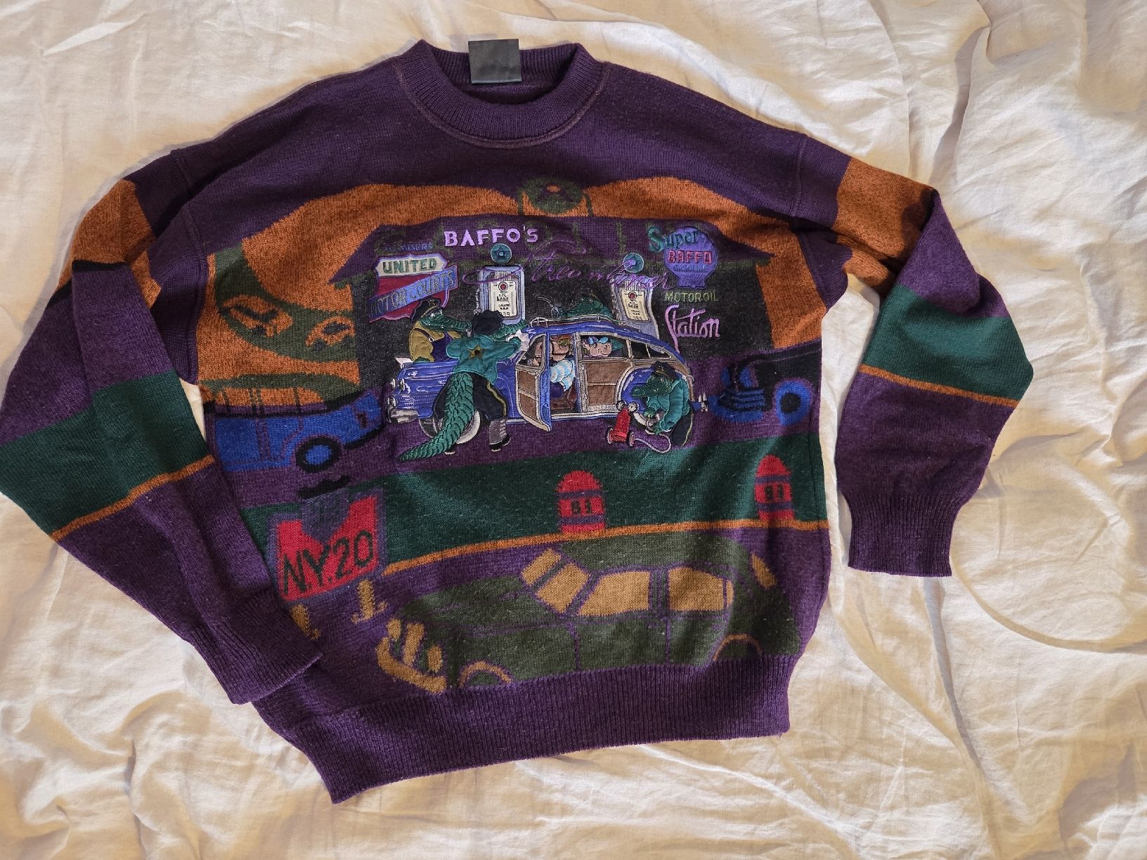 Pullover & Sweatshirts: Vintage Strickpullover  – Gebraucht aus Bern von leloskiosk