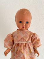 alte Kinderpuppe mit Kipp-Augen