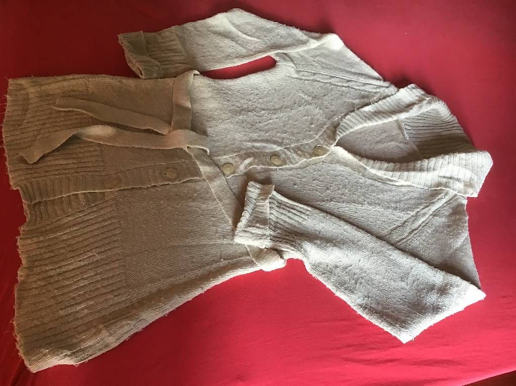 Gilets & Westen: Jaquette longue écru, chaude, taille 36/38 – Gebraucht aus Pully von san_b2w6 4