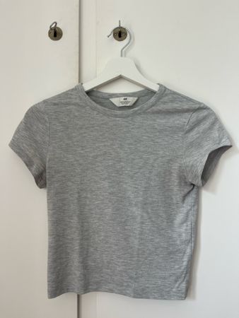 T-Shirt H&M grau meliert Grösse 170 guter Zustand