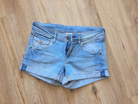 Jeans Shorts, Grösse 36, low waist