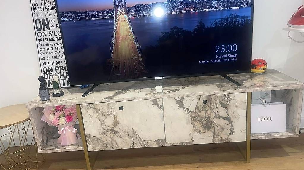 Mobili TV: Meuble TV  – Usato da Les Acacias venduto da inf_d7lv 1