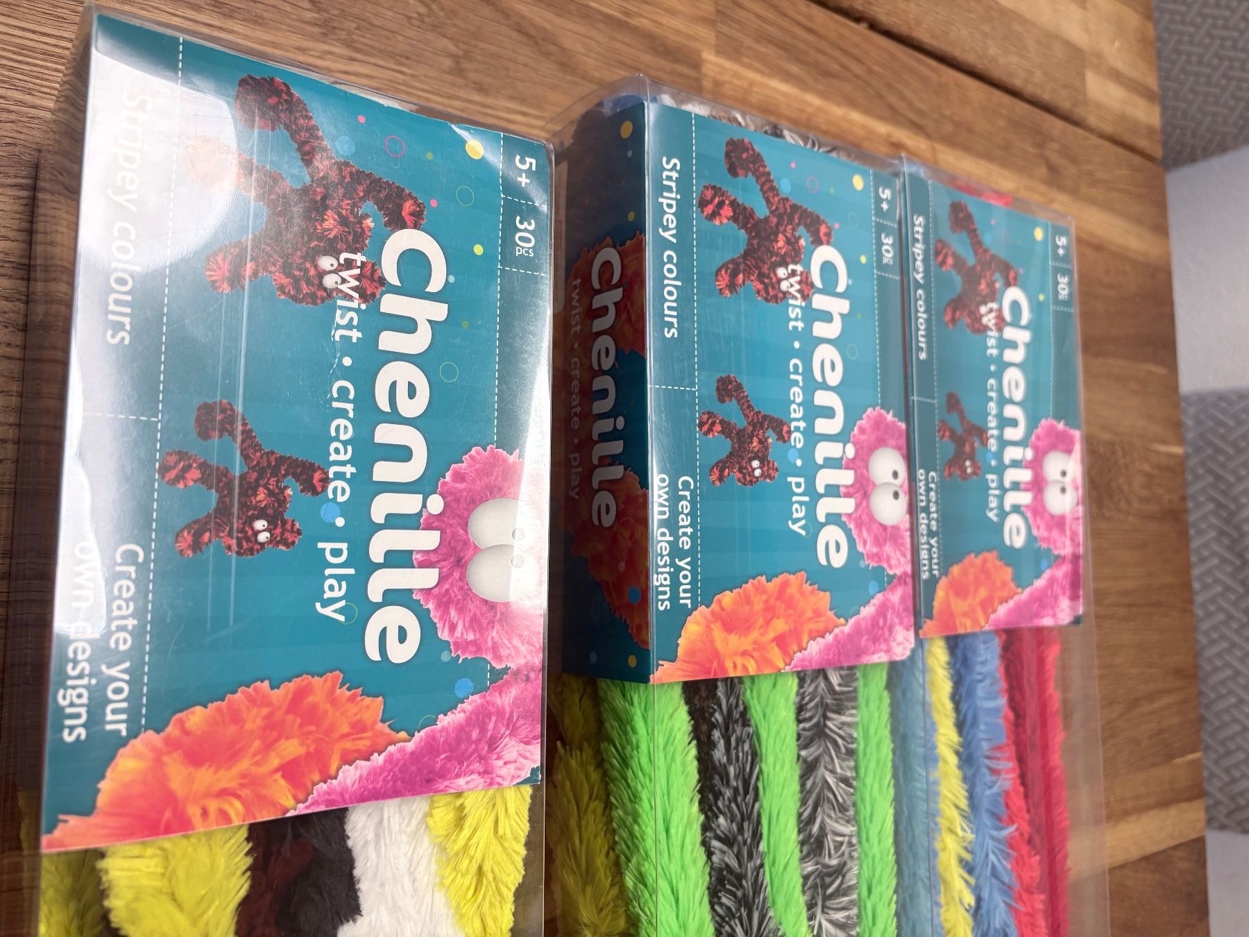 Kit bricolage: Chenille Bastelset (3x) – Nuovo e nell'imballaggio originale da Nänikon venduto da Lixors 1
