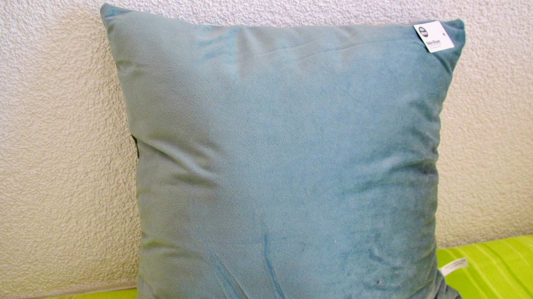 Kissen: 2 COUSSINS POUR CANAPE – Gebraucht aus Murten von Selliot 2