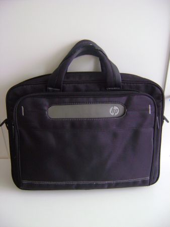 Laptop-Tasche von HP, Polyester, schwarz/grau
