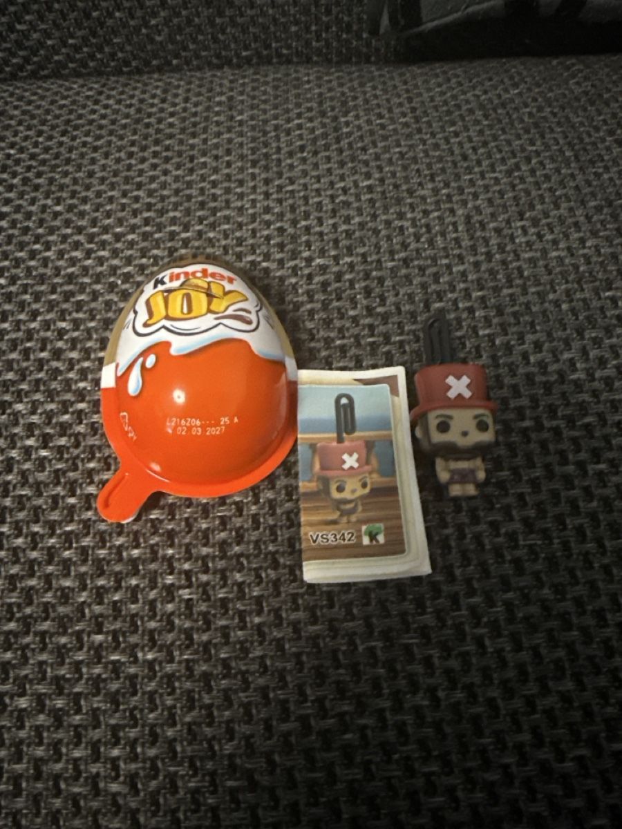 Funko Statuette: Kinder Joy Figur One Piece Chopper VS342 mit Beipackzettel – Nuovo (secondo la descrizione) da Kloten venduto da Stella_8302