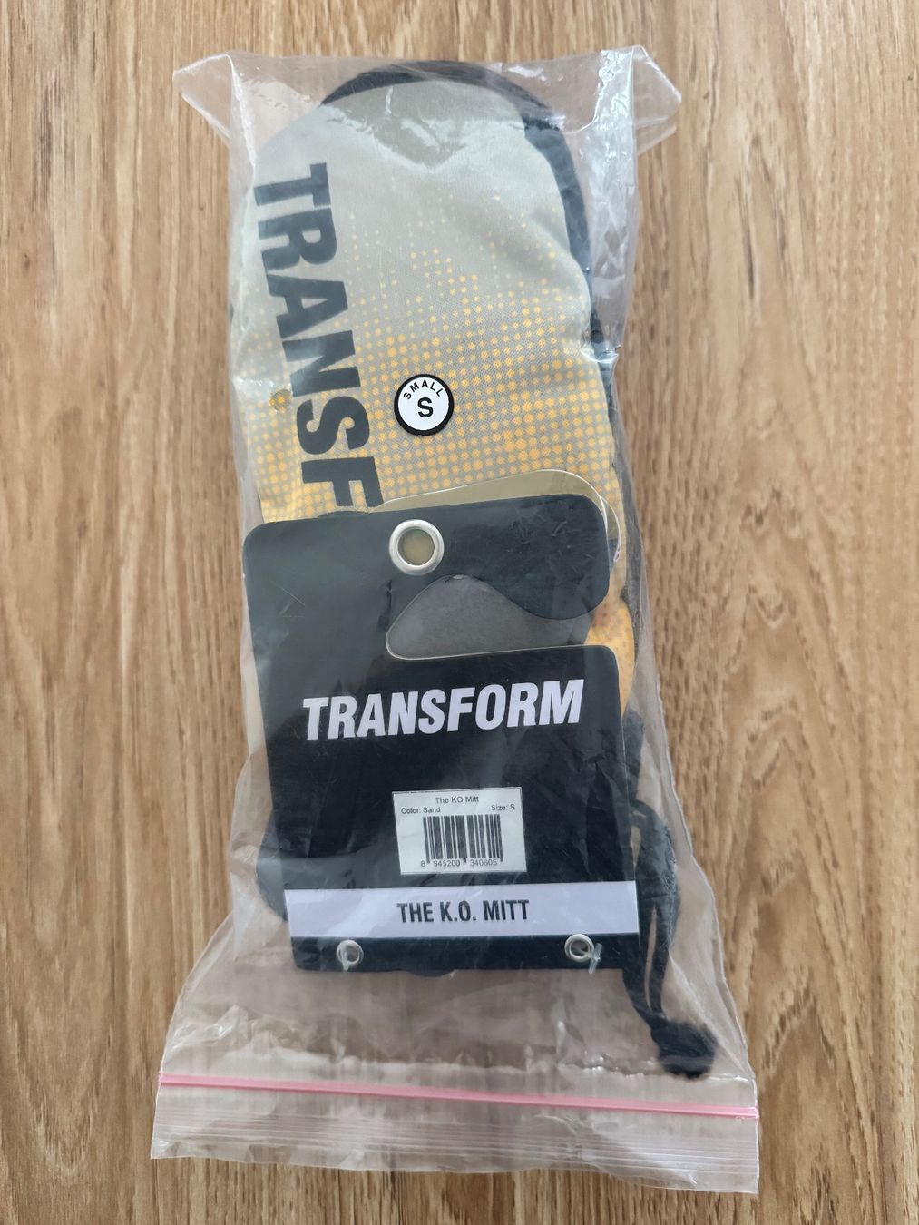 Guanti & manicotti: Transform - The K.O. Mitt – Nuovo e nell'imballaggio originale da Biel/Bienne venduto da jes_6k7t 2