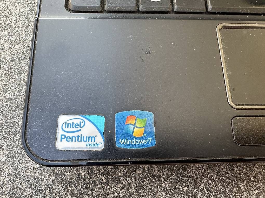 Portables: Laptop  – D'occasion à Speicherschwendi par Supersport 2