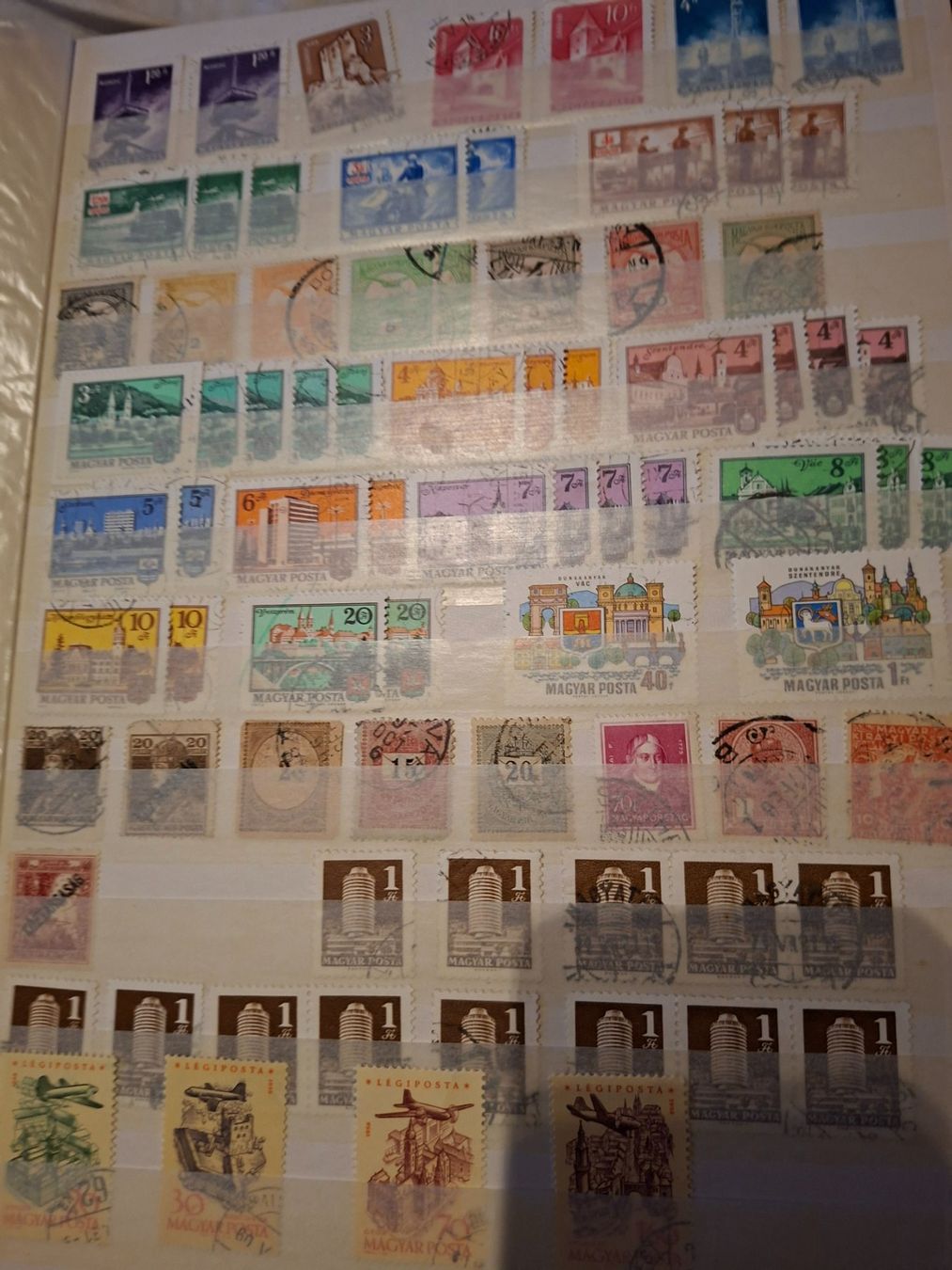 Tous les timbres: Briefmarkensammlung Ungarn – D'occasion à Balgach par SIMEON27 5