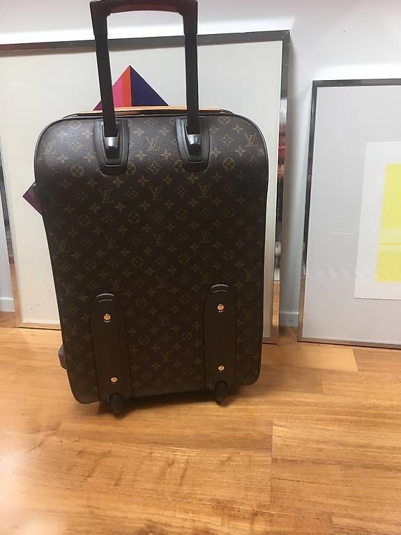 Louis Vuitton Valigie: Louis Vuitton Rollkoffer Pegase55 – Usato da UITIKON-WALDEGG venduto da Lamabr1 1