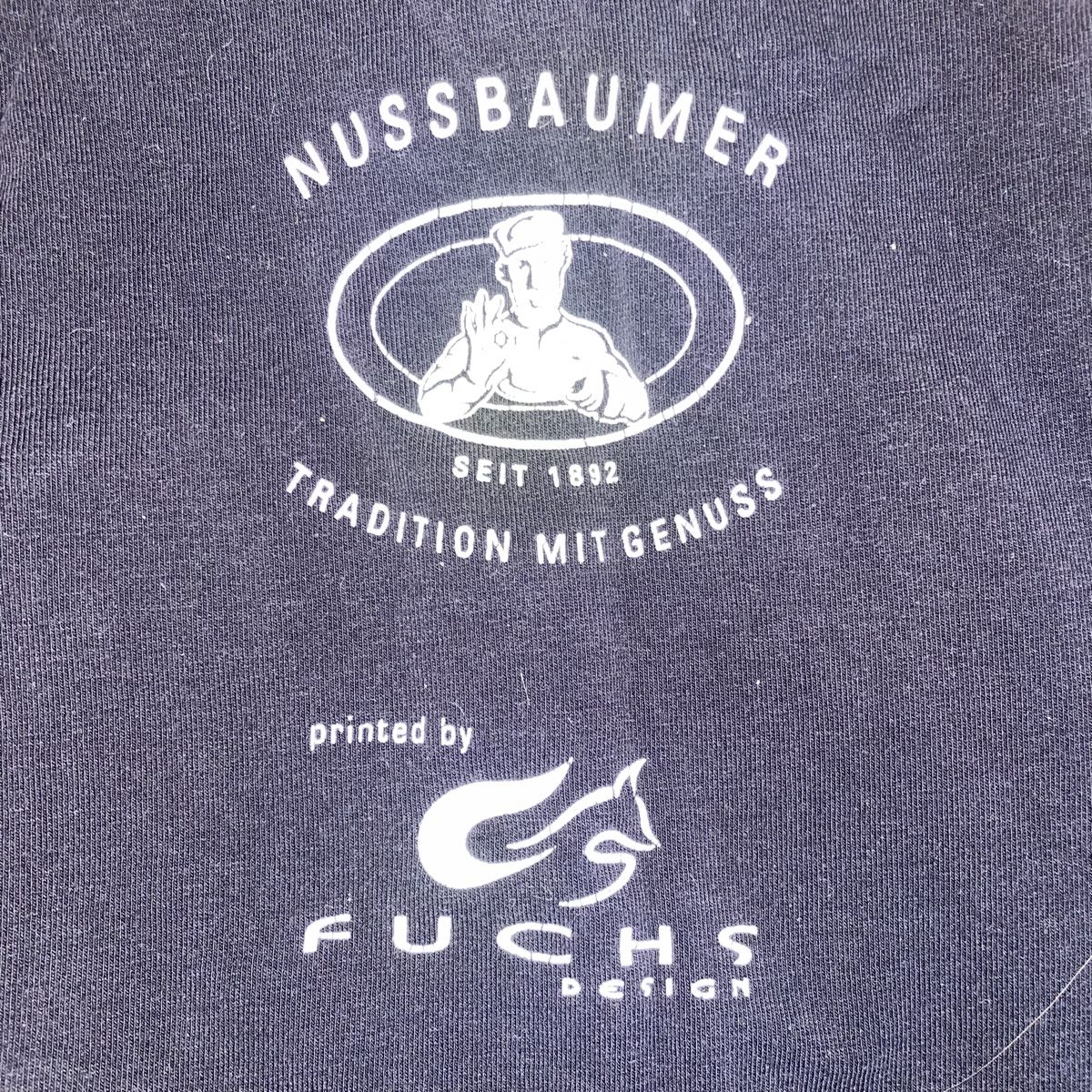 Camicette, T-shirt & Top: Movement Basic Shirt  – Usato da Mettmenstetten venduto da ram_9jx5 2
