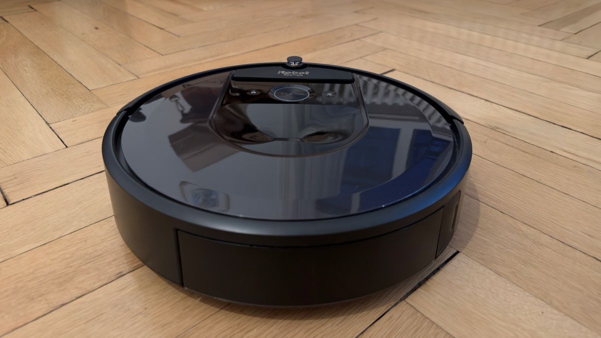 Irobot Aspirapolveri & Accessori: iRobot Roomba Combo i8 – Saug- & Wischroboter – Usato da Basel venduto da pat_ykj9 3
