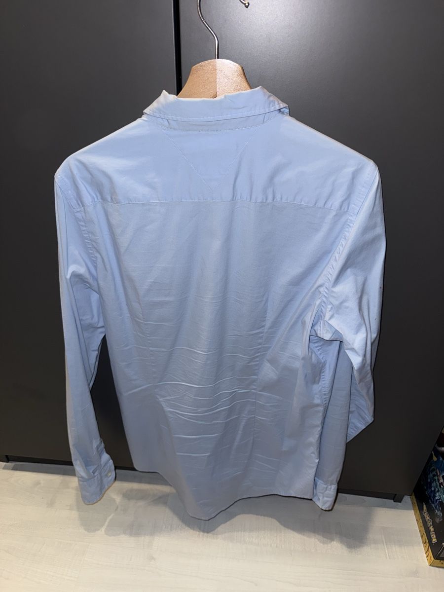 Tommy Hilfiger Camicie: Tommy Hilfiger Hemd Hellblau - Grösse M – Usato da Luterbach venduto da fe_zdf19a 1