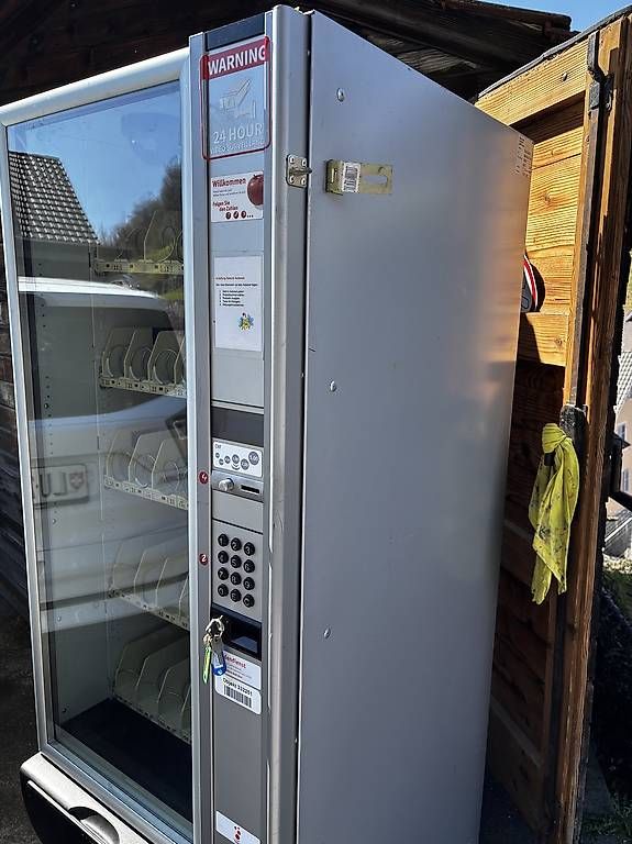 Altro per Gastronomia & Hotel: Automat Snakky MAX – Usato da Romoos venduto da Lukikam 1