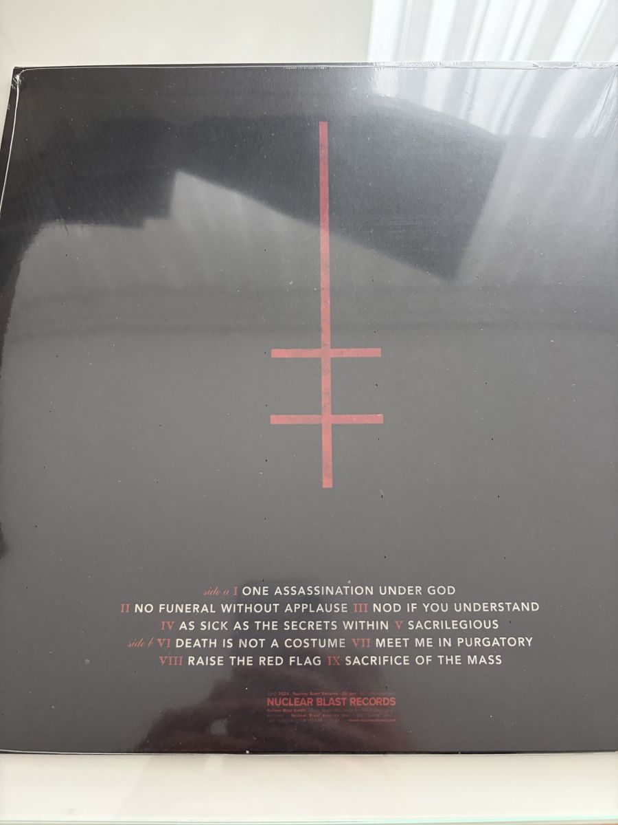 Dischi in vinile: Marilyn Manson LP One Assassination Under God - Chapter 1 – Nuovo e nell'imballaggio originale da Härkingen venduto da cinemaster 2