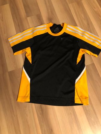 T-Shirt Grösse 128