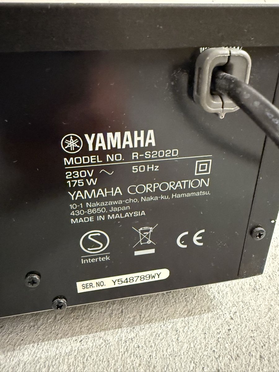 Yamaha Receiver: Yamaha R-S202D Stereo Receiver – Gebraucht aus Zürich von pac_qxb7 1