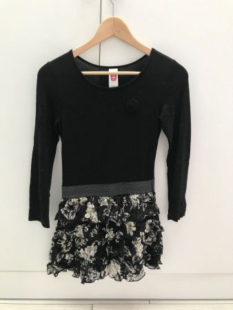 Kleid schwarz Gr. 140