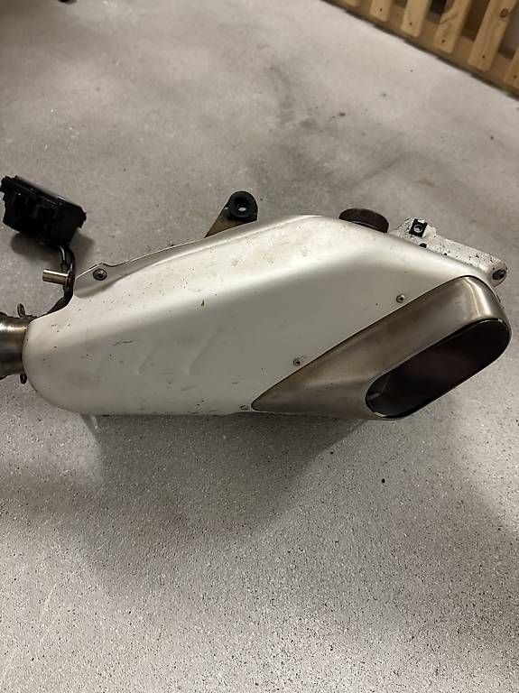 Sistemi di scarico: Auspuff Ducati Panigale V4s – Usato da Stans venduto da Forcarspeed