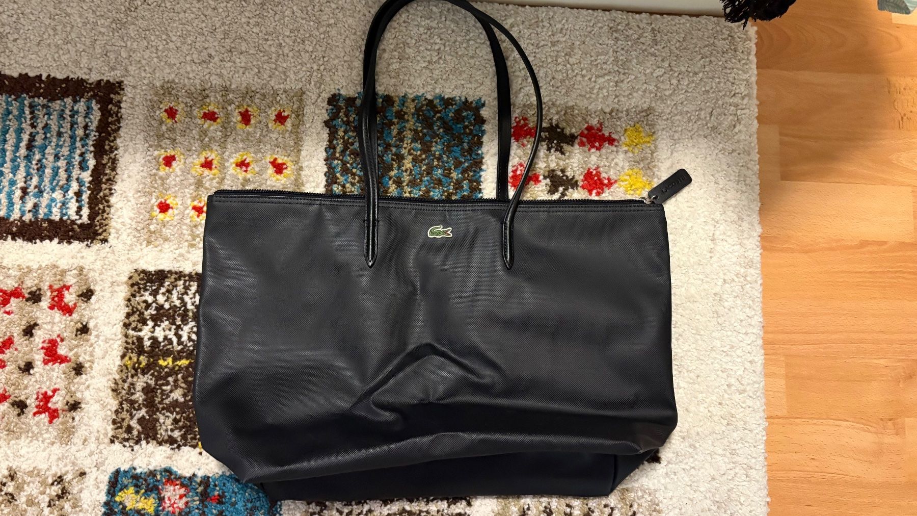 Lacoste Taschen für Damen: Lacoste shopping bag – Gebraucht aus Dottikon von nai_c5jy 1