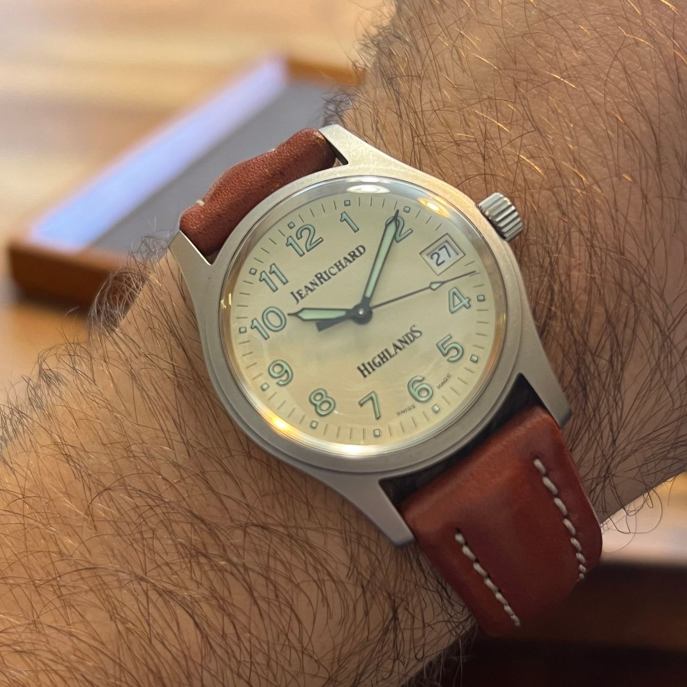 JeanRichard Uhren: JeanRichard Highlands Quartz Date 28010 – Gebraucht aus Carouge GE von Watchaser 3
