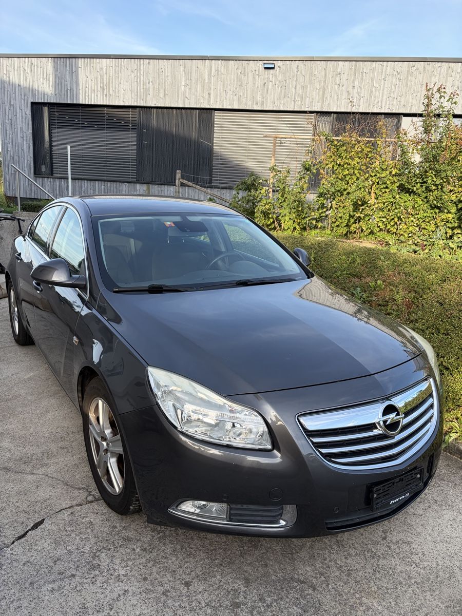Opel Automobili: Opel Insignia  – Usato da Uttwil venduto da and_jv28