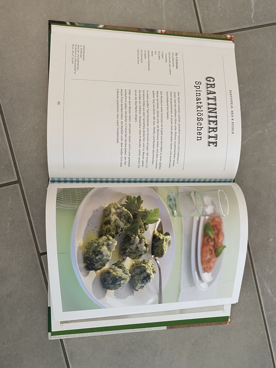 Libri: Vegetarisch Kochbuch – Nuovo (secondo la descrizione) da Hünenberg See venduto da lar_9zjk 3