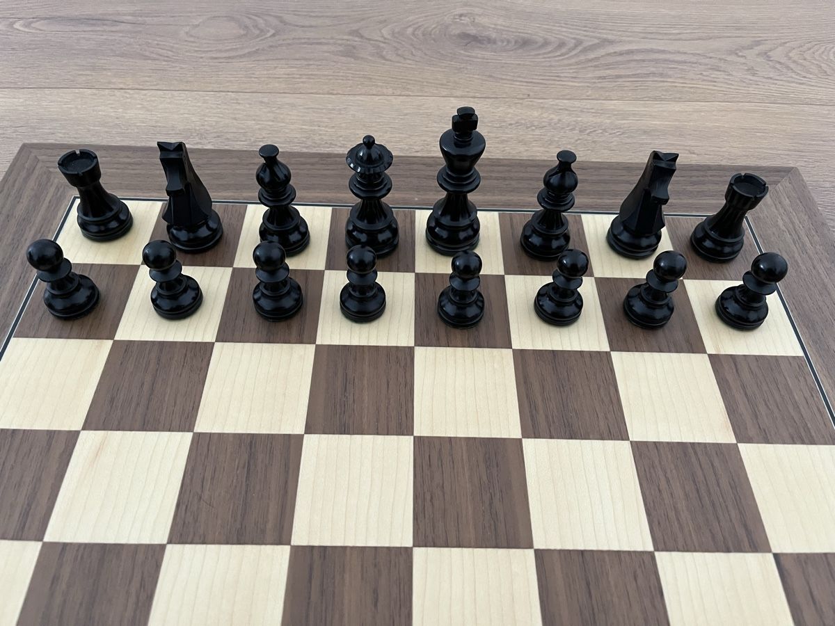 Giochi: Schachspiel Brett und Figuren Schach – Nuovo e nell'imballaggio originale da Orpund venduto da Steinway 4