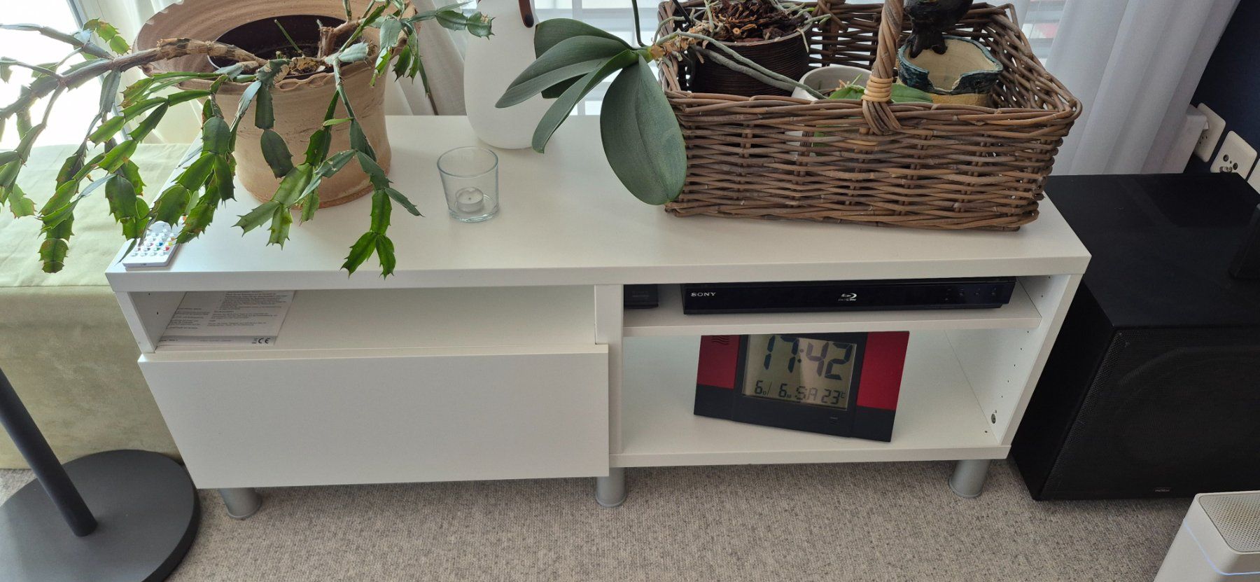 Ikea Mobili TV: Fernsehmöbel von IKEA – Usato da Eggersriet venduto da Fredb 1