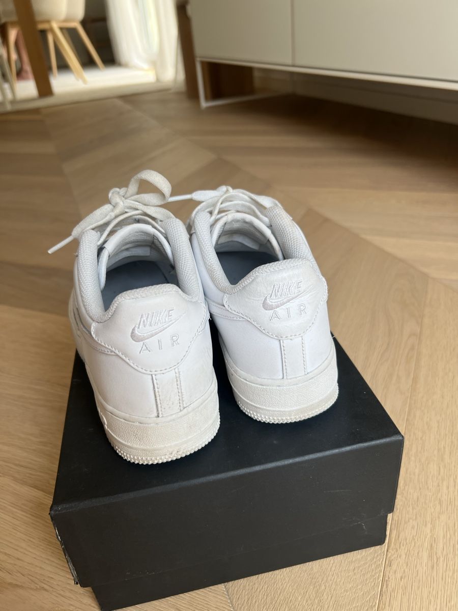 Nike Herrenschuhe: Nike Air Force 1 white  – Gebraucht aus Kreuzlingen von Lamaro45 2