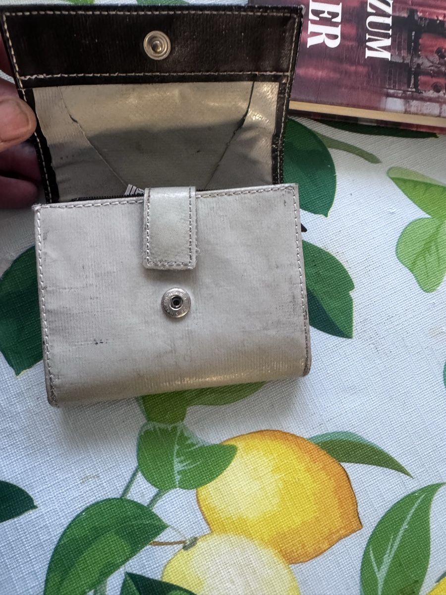 Freitag Brieftaschen: Freitag Geldbörse – Gebraucht aus Orpund von Rhodes0