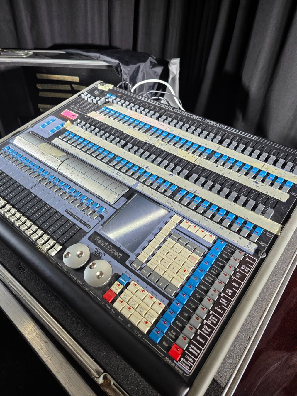 Mischpulte: Avolites Pearl Expert Pro Upgrade – Gebraucht aus Brig von abc-event 8