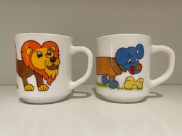 Vintage Arcopal France Milchglas Tassen 70er/80er
