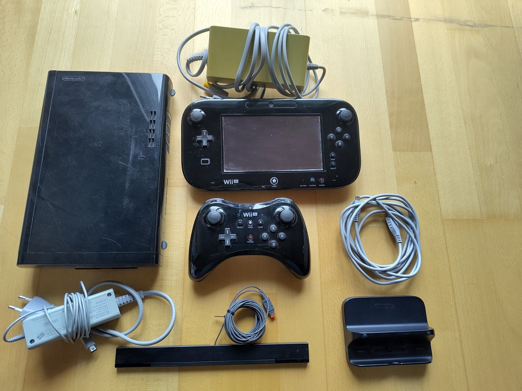 Nintendo Console: Nintendo Wii U Console – Usato da Gümligen venduto da urw_62l5 1