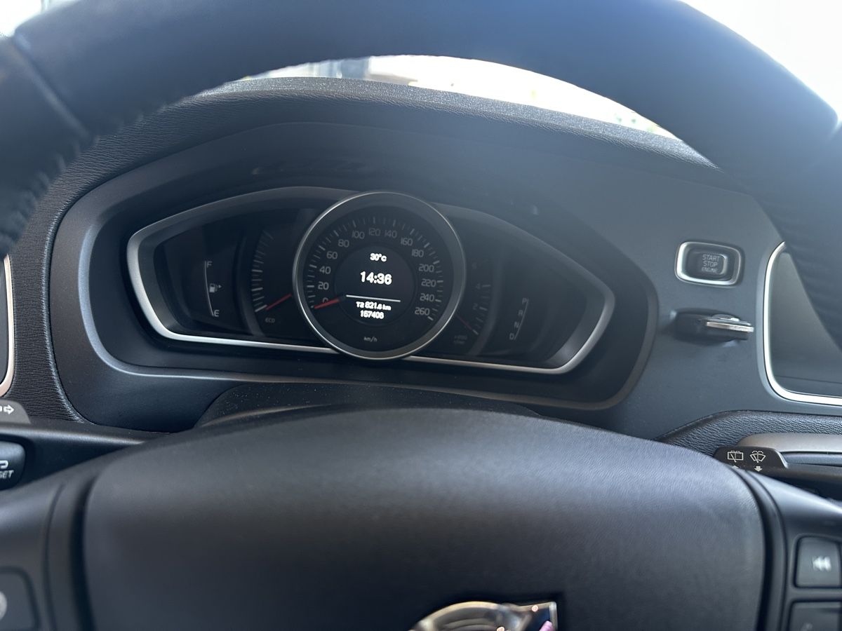 Volvo Autos: Volvo V40 D2 – Gebraucht aus Luzern von Swiss-Garage 7