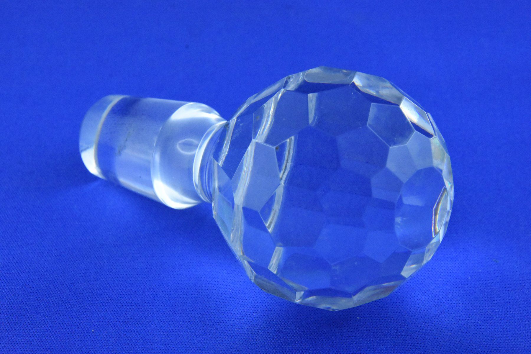 Bicchieri: Glasstopfen für Glaskaraffe – Usato da Künten venduto da Arktisde