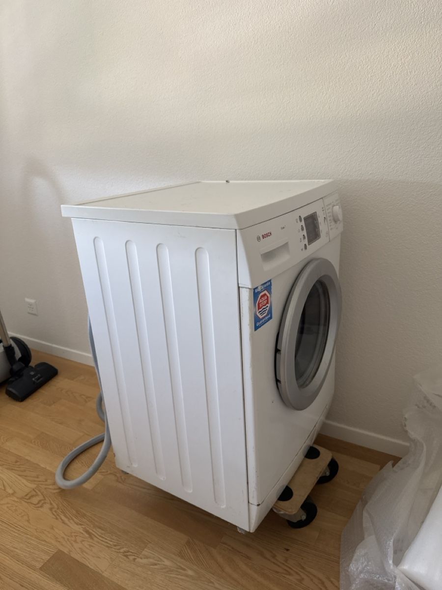 Bosch Lavatrici: Bosch Maxx 7 Waschmaschine, Modell WAE24440CH – Usato da Bern venduto da irf_2zrl 1