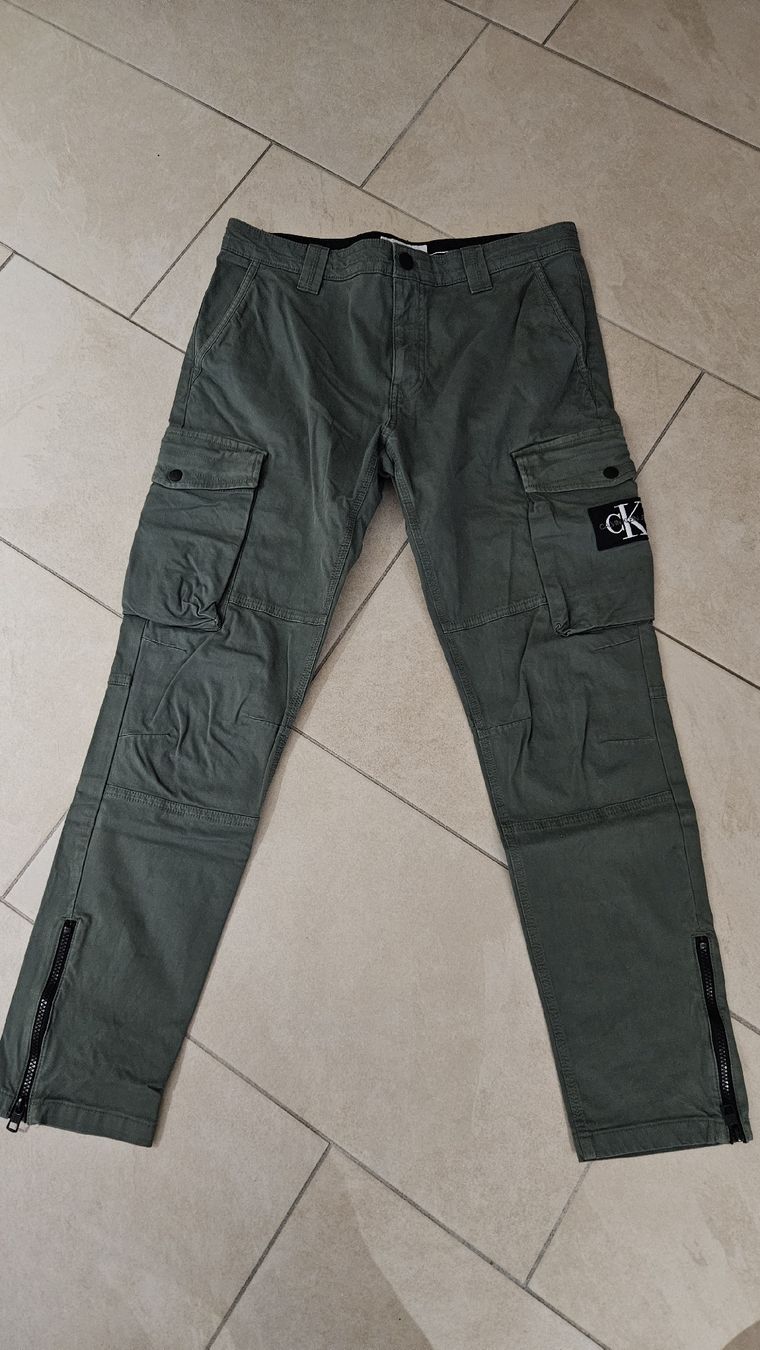 Calvin Klein Jeans: Jeans Calvin Klein – Usato da Rikon im Tösstal venduto da fragolina40